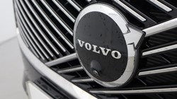 2025 (75) VOLVO XC90 2.0 B5P Ultra Bright 5dr AWD Geartronic *VAT QUALIFYING* 4663291