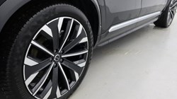 2025 (75) VOLVO XC90 2.0 B5P Ultra Bright 5dr AWD Geartronic *VAT QUALIFYING* 4663250