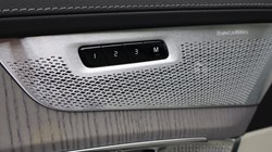 2025 (75) VOLVO XC90 2.0 B5P Ultra Bright 5dr AWD Geartronic *VAT QUALIFYING* 4663264