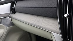 2025 (75) VOLVO XC90 2.0 B5P Ultra Bright 5dr AWD Geartronic *VAT QUALIFYING* 4663287