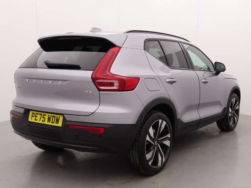 2025 (75) VOLVO XC40 2.0 B3P Ultra Dark 5dr Auto*VAT QUALIFYING* 4643113