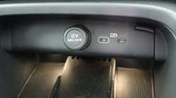 2025 (75) VOLVO XC40 2.0 B3P Ultra Dark 5dr Auto*VAT QUALIFYING* 4643151