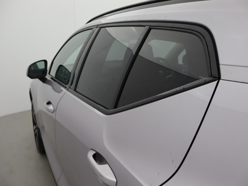 2025 (75) VOLVO XC40 2.0 B3P Ultra Dark 5dr Auto*VAT QUALIFYING* 4643167