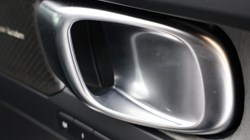 2025 (75) VOLVO XC40 2.0 B3P Ultra Dark 5dr Auto*VAT QUALIFYING* 4643120