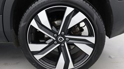 2024 (74) VOLVO XC40 2.0 B3P Ultra Dark 5dr Auto 4594680
