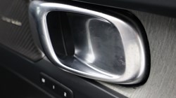 2024 (74) VOLVO XC40 2.0 B3P Ultra Dark 5dr Auto 4594633