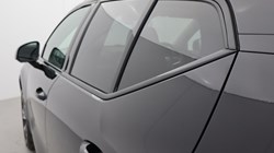 2024 (74) VOLVO XC40 2.0 B3P Ultra Dark 5dr Auto 4594679