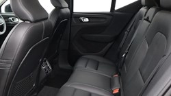 2024 (74) VOLVO XC40 2.0 B3P Ultra Dark 5dr Auto 4594630