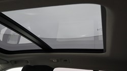 2024 (74) VOLVO XC40 2.0 B3P Ultra Dark 5dr Auto 4594645