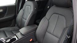 2024 (74) VOLVO XC40 2.0 B3P Ultra Dark 5dr Auto 4594641