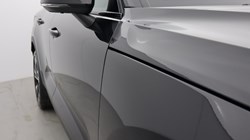 2024 (74) VOLVO XC40 2.0 B3P Ultra Dark 5dr Auto 4594672