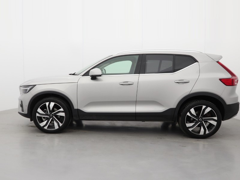 2024 (74) VOLVO XC40 2.0 B4P Ultra Dark 5dr Auto*VAT QUALIFYING* 4596633