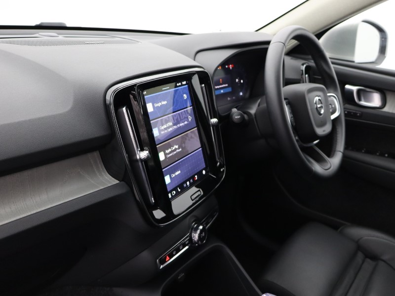 2024 (74) VOLVO XC40 2.0 B4P Ultra Dark 5dr Auto*VAT QUALIFYING* 4596652