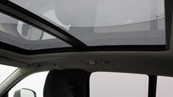 2024 (74) VOLVO XC40 2.0 B4P Ultra Dark 5dr Auto 4596661