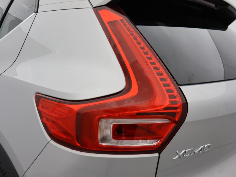 2024 (74) VOLVO XC40 2.0 B4P Ultra Dark 5dr Auto*VAT QUALIFYING* 4596685