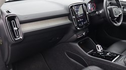 2019 (69) VOLVO XC40 2.0 T5 Inscription 5dr AWD Geartronic 4575269