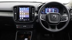 2025 (25) VOLVO XC40 2.0 B3P Ultra Dark 5dr Auto 4586985