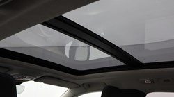 2025 (25) VOLVO XC40 2.0 B3P Ultra Dark 5dr Auto 4586981