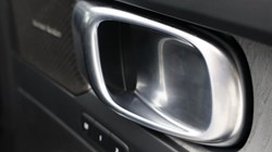 2025 (25) VOLVO XC40 2.0 B3P Ultra Dark 5dr Auto 4586968