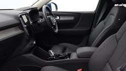 2025 (25) VOLVO XC40 2.0 B3P Ultra Dark 5dr Auto 4586963