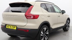 2025 (74) VOLVO XC40 2.0 B3P Plus Dark 5dr Auto 4606196