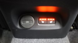 2025 (74) VOLVO XC40 2.0 B3P Plus Dark 5dr Auto 4606237