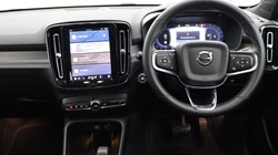 2025 (74) VOLVO XC40 2.0 B3P Plus Dark 5dr Auto 4606238