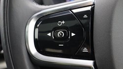 2022 (71) VOLVO XC60 2.0 T6 Recharge PHEV Inscription 5dr AWD Auto 4629276