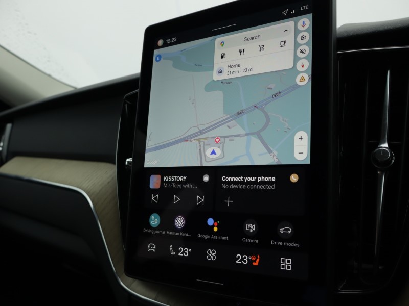 2025 (75) VOLVO XC60 2.0 B5P Plus Dark 5dr AWD Geartronic 5019762