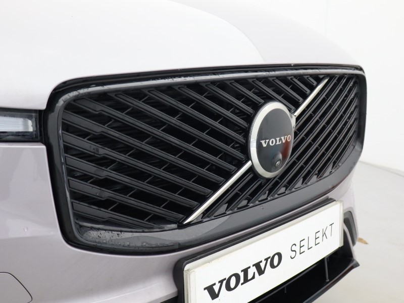 2025 (75) VOLVO XC60 2.0 B5P Plus Dark 5dr AWD Geartronic 5019721