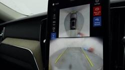 2025 (75) VOLVO XC60 2.0 B5P Plus Dark 5dr AWD Geartronic 5019763