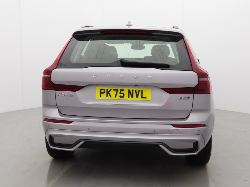 2025 (75) VOLVO XC60 2.0 B5P Plus Dark 5dr AWD Geartronic 5019715