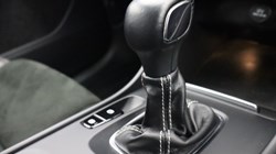 2019 (19) VOLVO XC40 2.0 D3 R DESIGN 5dr 4631966