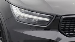 2019 (19) VOLVO XC40 2.0 D3 R DESIGN 5dr 4631970