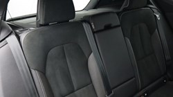 2019 (19) VOLVO XC40 2.0 D3 R DESIGN 5dr 4631951