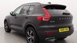 2019 (19) VOLVO XC40 2.0 D3 R DESIGN 5dr 4631931