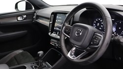 2019 (19) VOLVO XC40 2.0 D3 R DESIGN 5dr 4631946