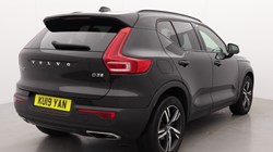 2019 (19) VOLVO XC40 2.0 D3 R DESIGN 5dr 4631932