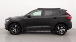 2019 (19) VOLVO XC40 2.0 D3 R DESIGN 5dr 4631929