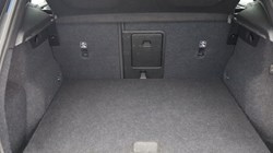 2023 (73) VOLVO XC40 2.0 B3P Core 5dr Auto 4677229