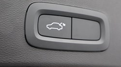 2023 (73) VOLVO XC40 2.0 B3P Core 5dr Auto 4677230