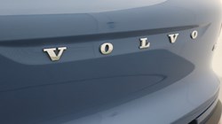 2023 (73) VOLVO XC40 2.0 B3P Core 5dr Auto 4677227