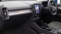 2023 (73) VOLVO XC40 2.0 B3P Core 5dr Auto 4677204