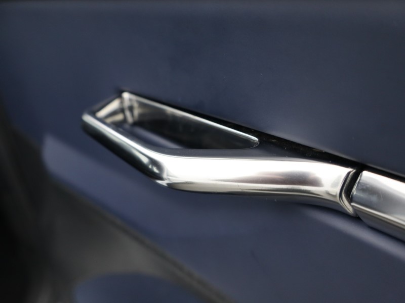 2024 (74) VOLVO EX30 200kW SM Extended Range Plus 69kWh 5dr Auto   *VAT QUALIFYING* 4631190