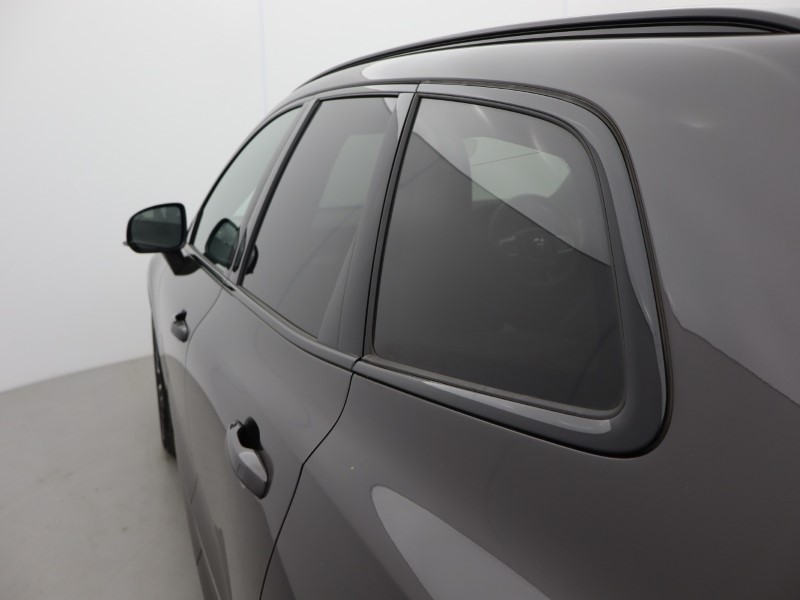 2025 (25) VOLVO XC60 2.0 B5P Plus Dark 5dr AWD Geartronic  *VAT QUALIFYING* 4670519