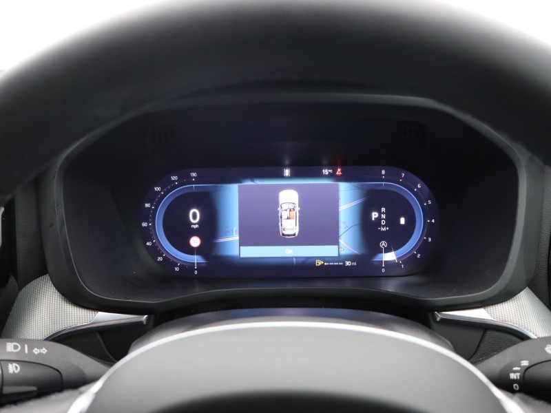 2025 (25) VOLVO XC60 2.0 B5P Plus Dark 5dr AWD Geartronic  *VAT QUALIFYING* 4670496