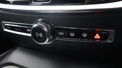 2022 (22) VOLVO S60 2.0 B5P R DESIGN 4dr Auto 4685209