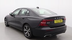 2022 (22) VOLVO S60 2.0 B5P R DESIGN 4dr Auto 4685177