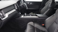 2022 (22) VOLVO S60 2.0 B5P R DESIGN 4dr Auto 4685179