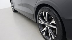 2022 (22) VOLVO S60 2.0 B5P R DESIGN 4dr Auto 4685225